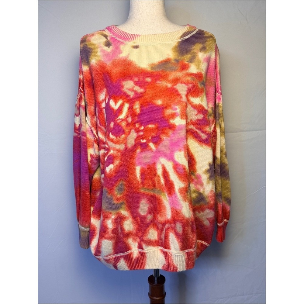 NATURAL LIFE Taylor oversized Tie-Dye Crewneck Sweater in Pink, Red & Cream